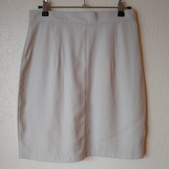 United Colors of Benetton Wrap Skirt Size 42 - Picture 4 of 6